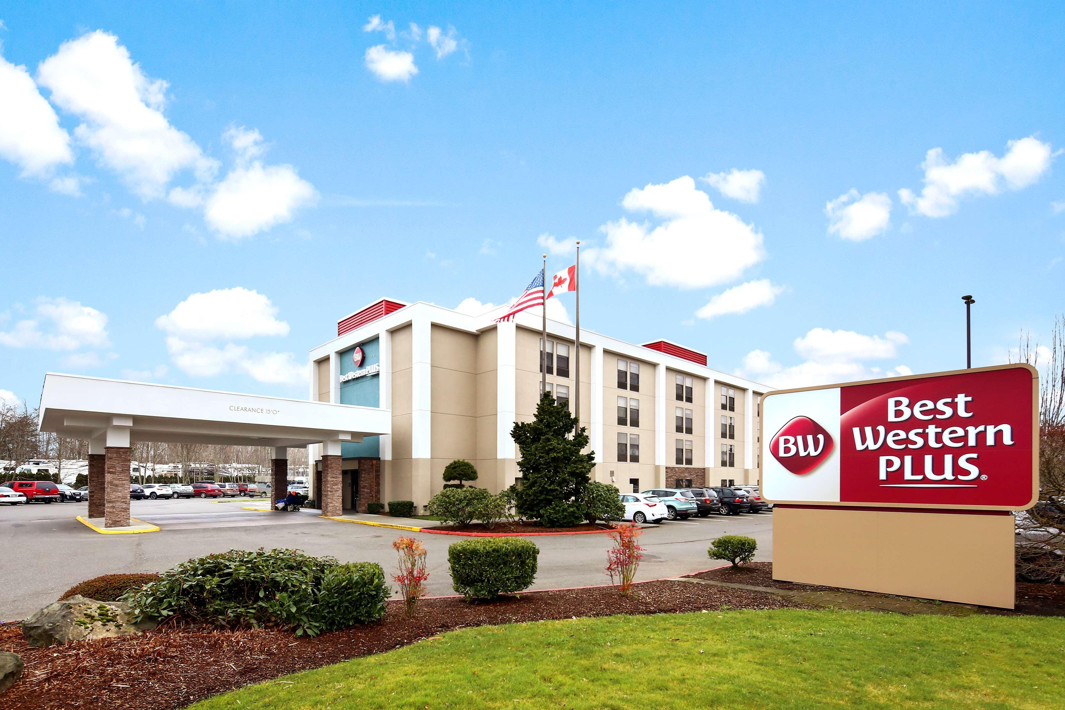 Best Western Plus Bellingham Hotel Exterior photo