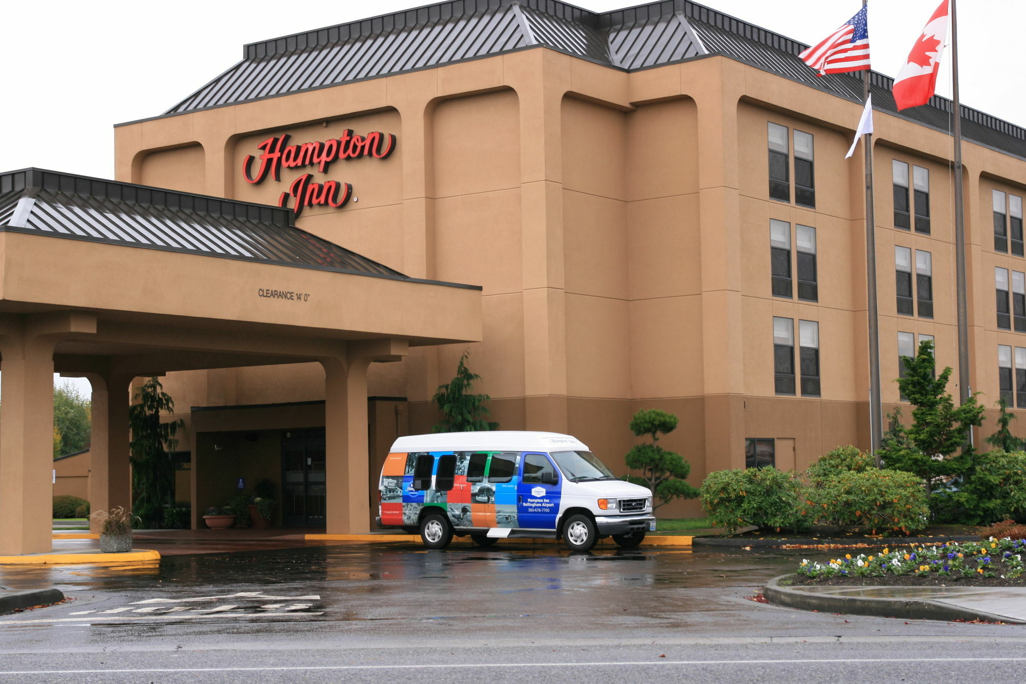 Best Western Plus Bellingham Hotel Exterior photo